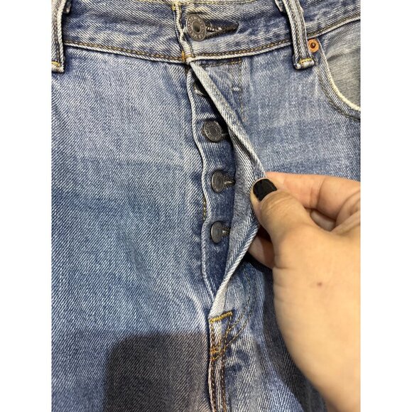 Levis Mens Light Wash Button-Fly Distressed Straight-Leg Jeans - Picture 4 of 9